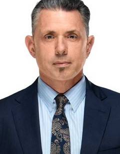 Michael Cole