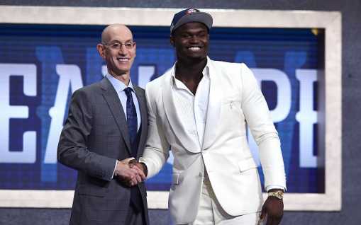 The 2019 NBA Draft's first overall pick Zion Williamson Salary and Earnings in 2020; His Endorsement Deals, Net worth, Family, and More